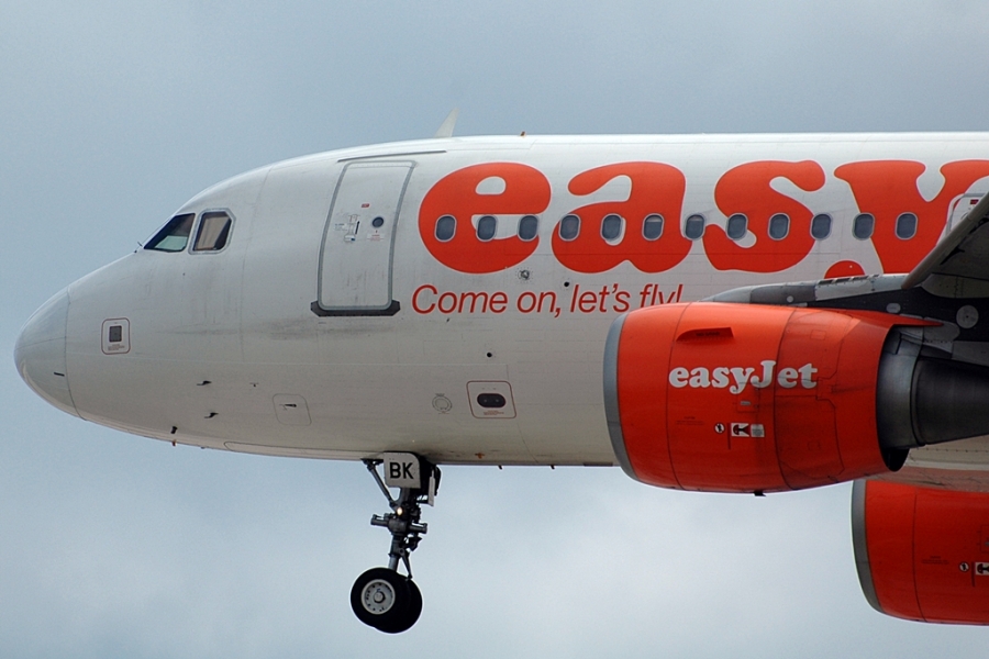 G-EZBK (3041) 2007 Airbus A319-111