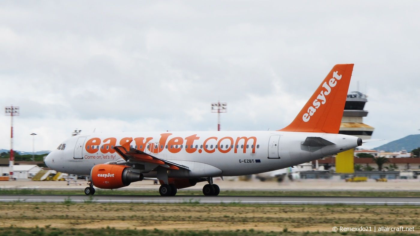 G-EZBT · Airbus A319-111 · (FAO / LPFR)