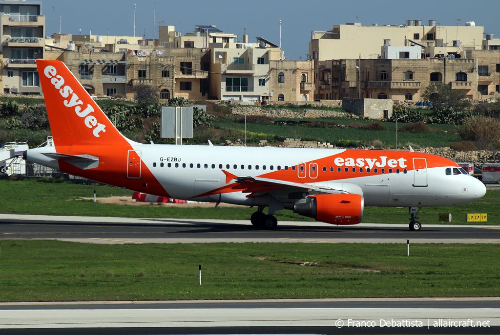G-EZBU (3118) 2007 Airbus A319-111