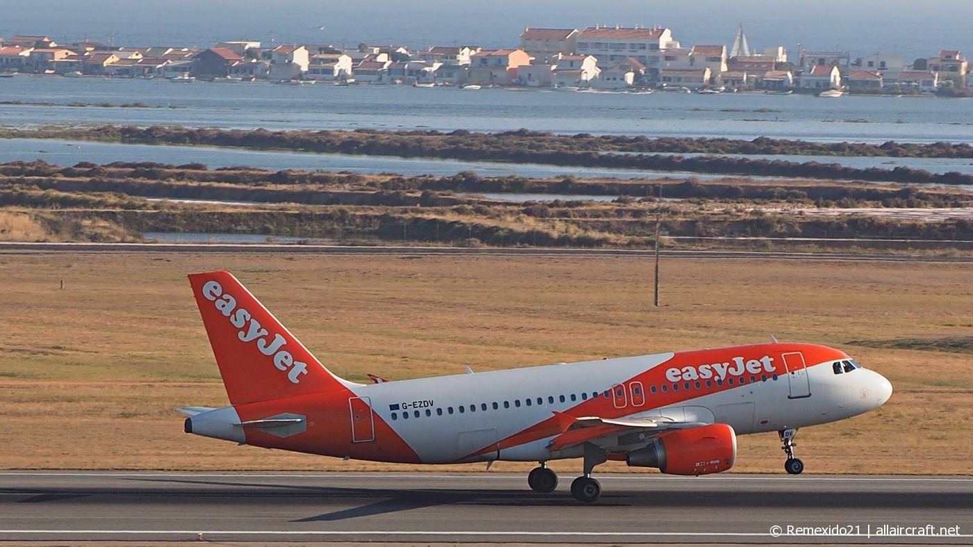 G-EZDV (3742) 2008 Airbus A319-111