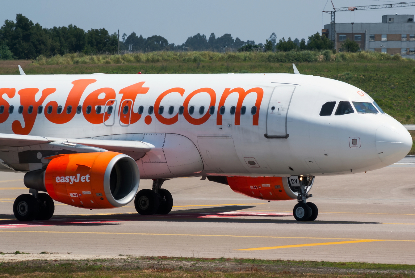 G-EZDV (3742) 2008 Airbus A319-111