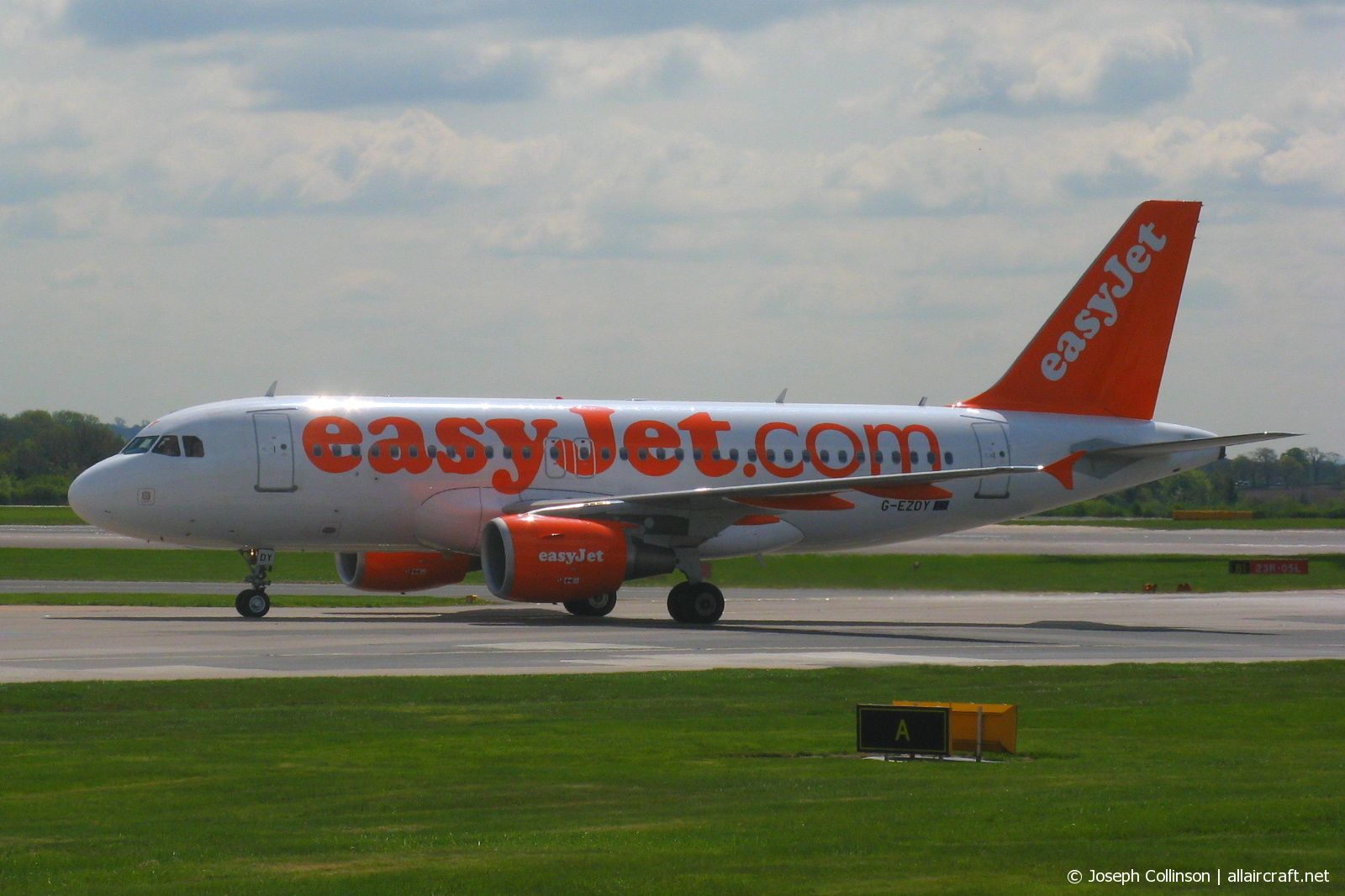 G-EZDY (3763) 2009 Airbus A319-111