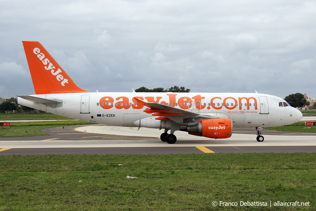 G-EZEK (2224) 2004 Airbus A319-111