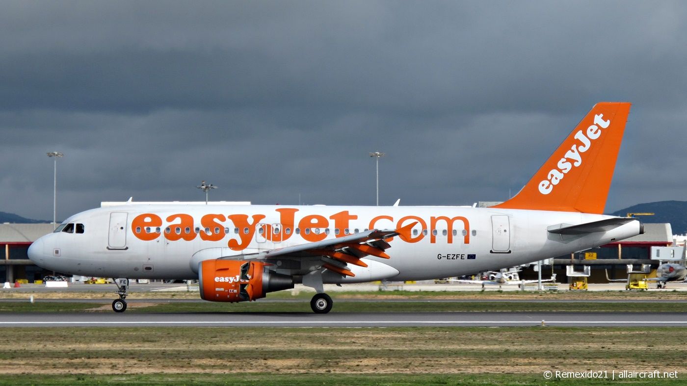 G-EZFE (3824) 2009 Airbus A319-111