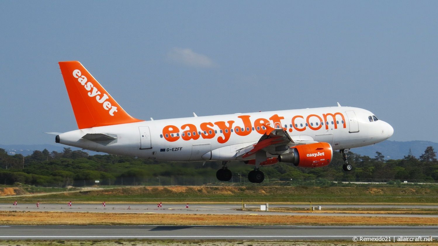 G-EZFF (3844) 2009 Airbus A319-111