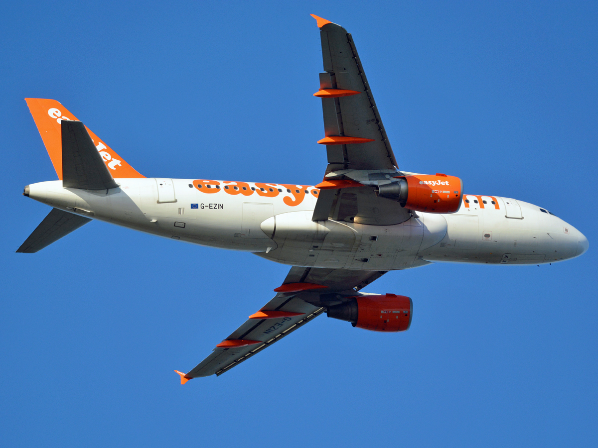 G-EZIN · Airbus A319-111 · (CPH / EKCH)