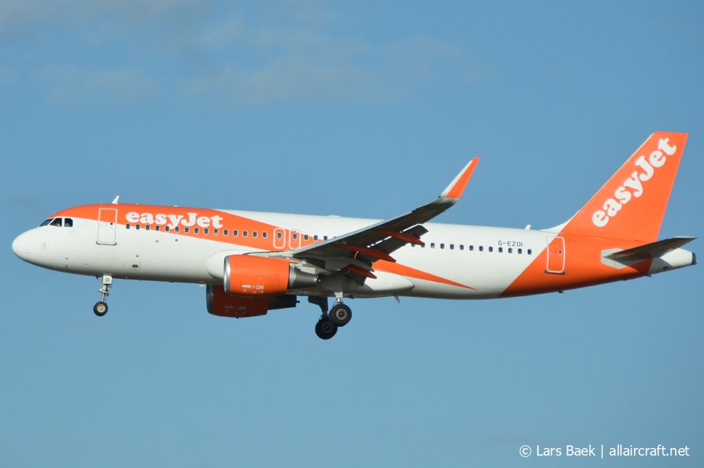 G-EZOI · Airbus A320-214(WL) · (CPH / EKCH)