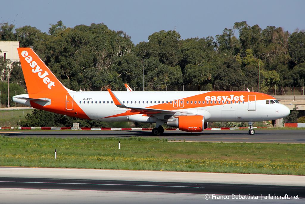 G-EZOI (6562) 2015 Airbus A320-214(WL)