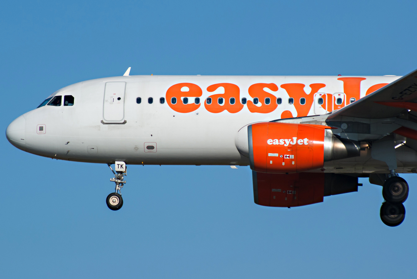 G-EZTK (3991) 2009 Airbus A320-214