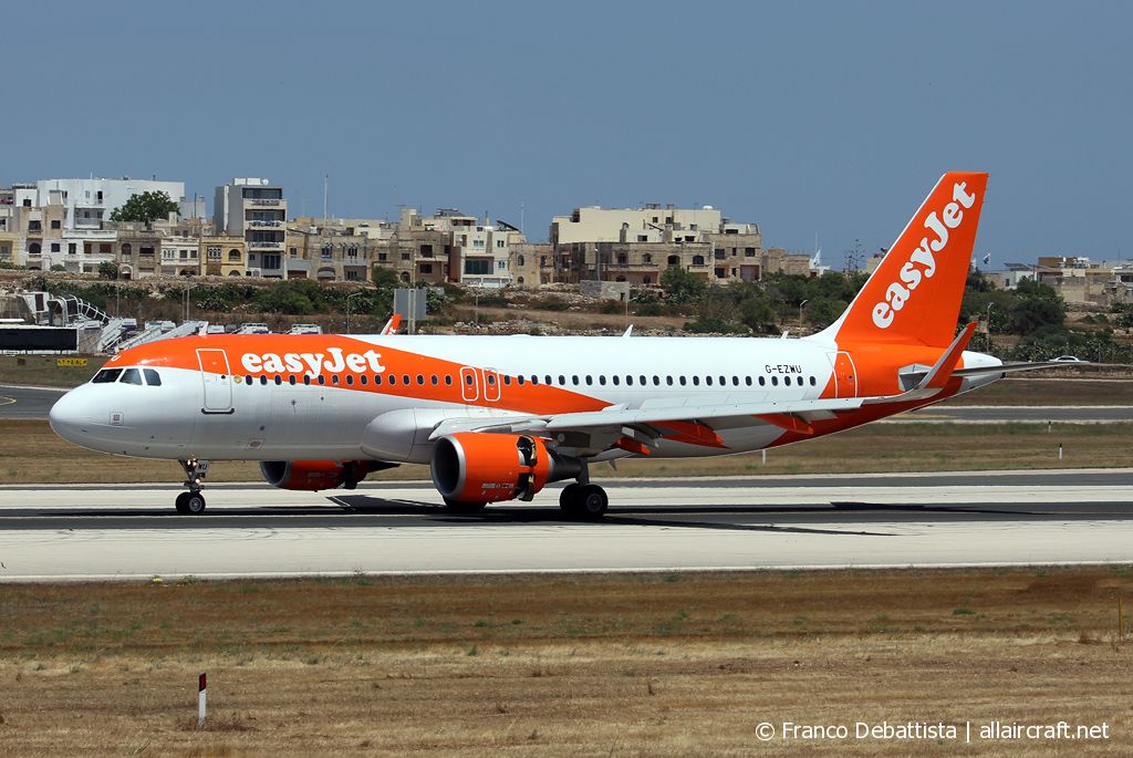 G-EZWU (6095) 2014 Airbus A320-214(WL)