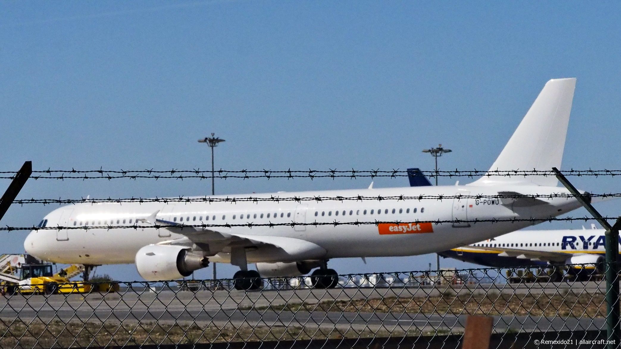 G-POWU (3708) 2008 Airbus A321-211