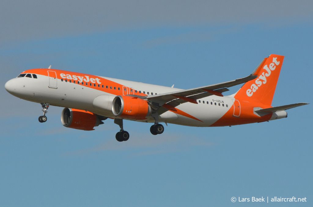 G-UZLN (10849) 2022 Airbus A320-251N