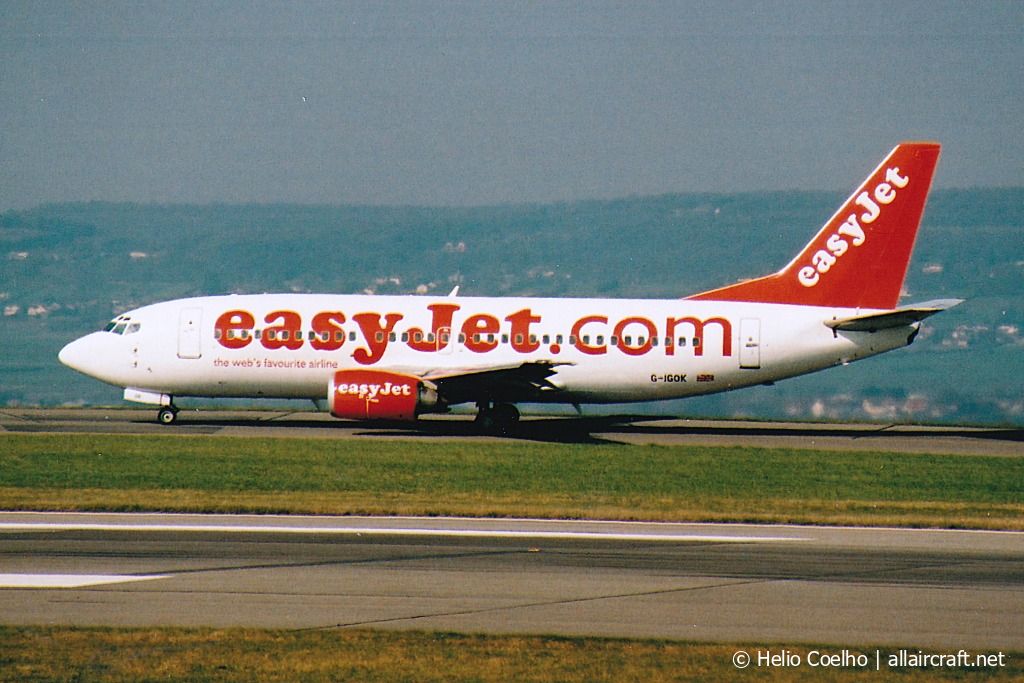 G-IGOK (28594) 1999 Boeing 737-36N