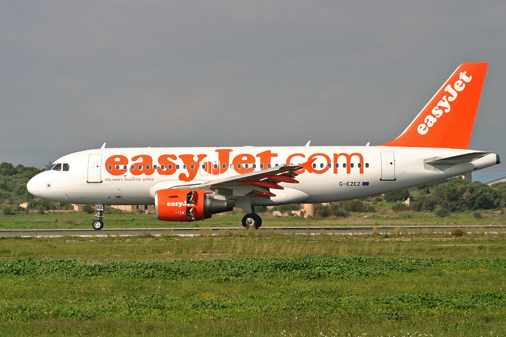 G-EZEZ (2360) 2004 Airbus A319-111
