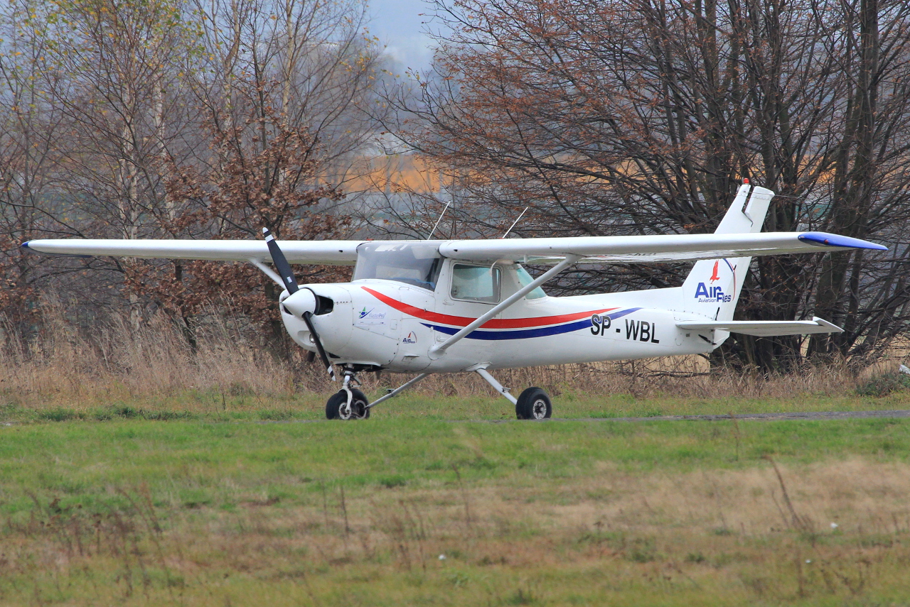SP-WBL (15281785) Cessna 152