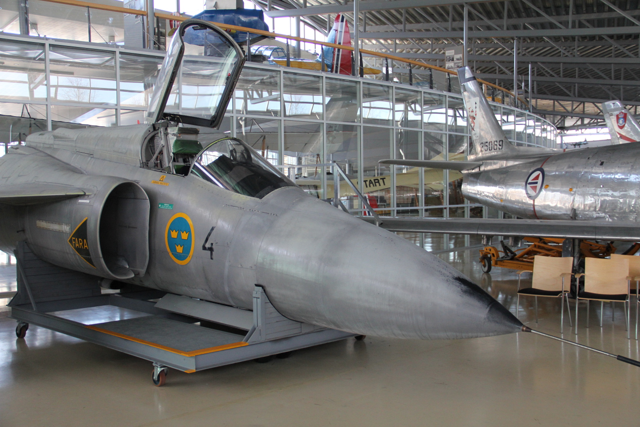 37393 · SAAB JA 37 Viggen · (OSL / ENGM)