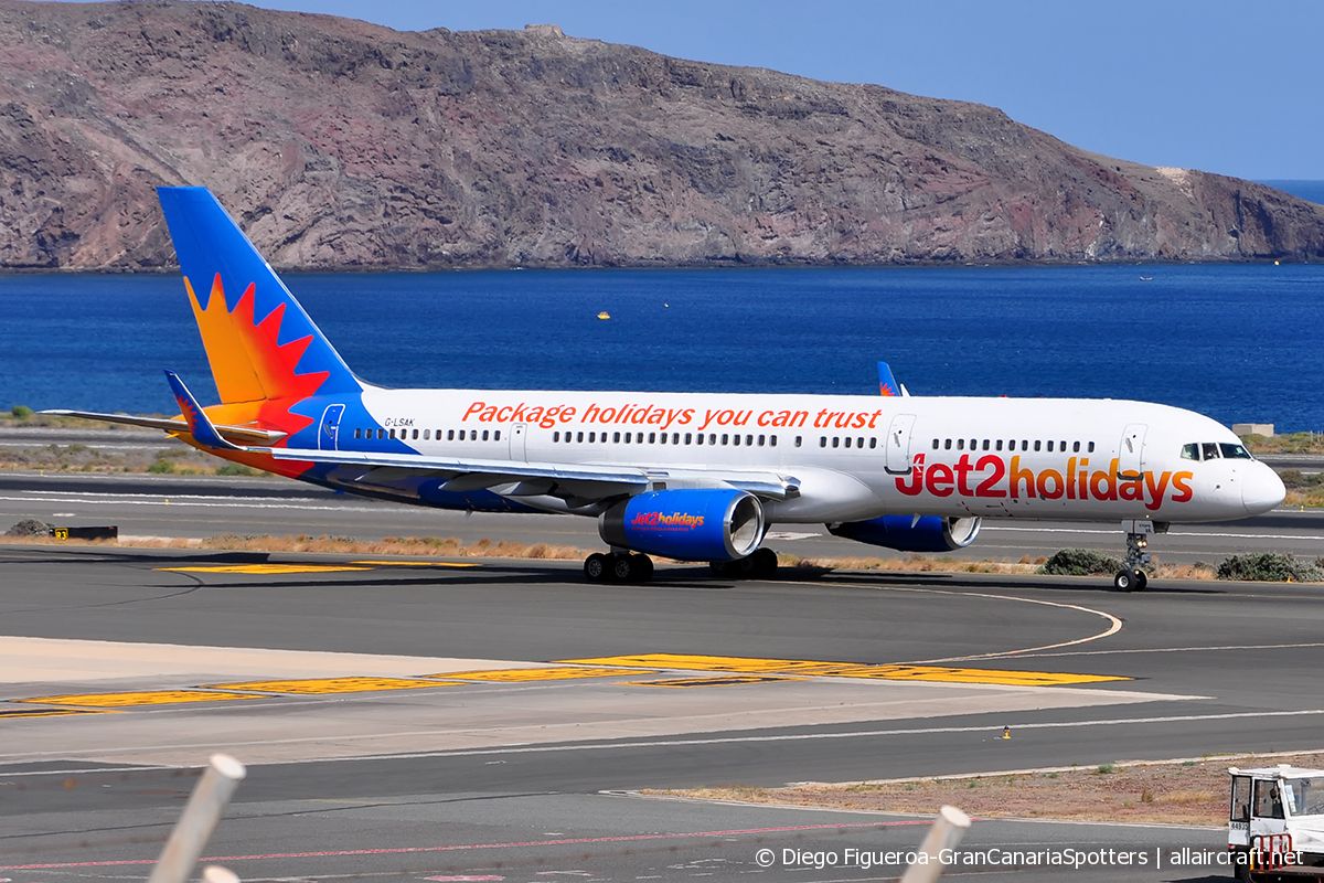 G-LSAK · Boeing 757-23N(WL) · (LPA / GCLP)
