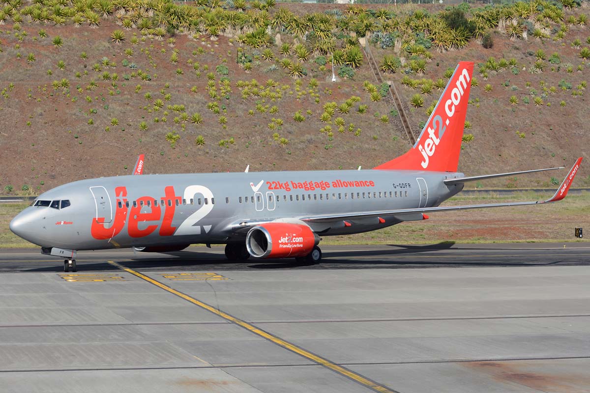 G-GDFR · Boeing 737-8Z9(WL) · (FNC / LPMA)