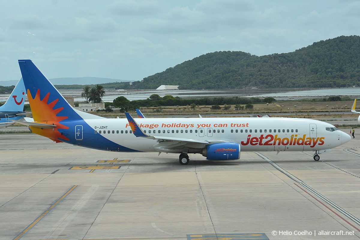 G-JZHT · Boeing 737-8MG(WL) · (IBZ / LEIB)