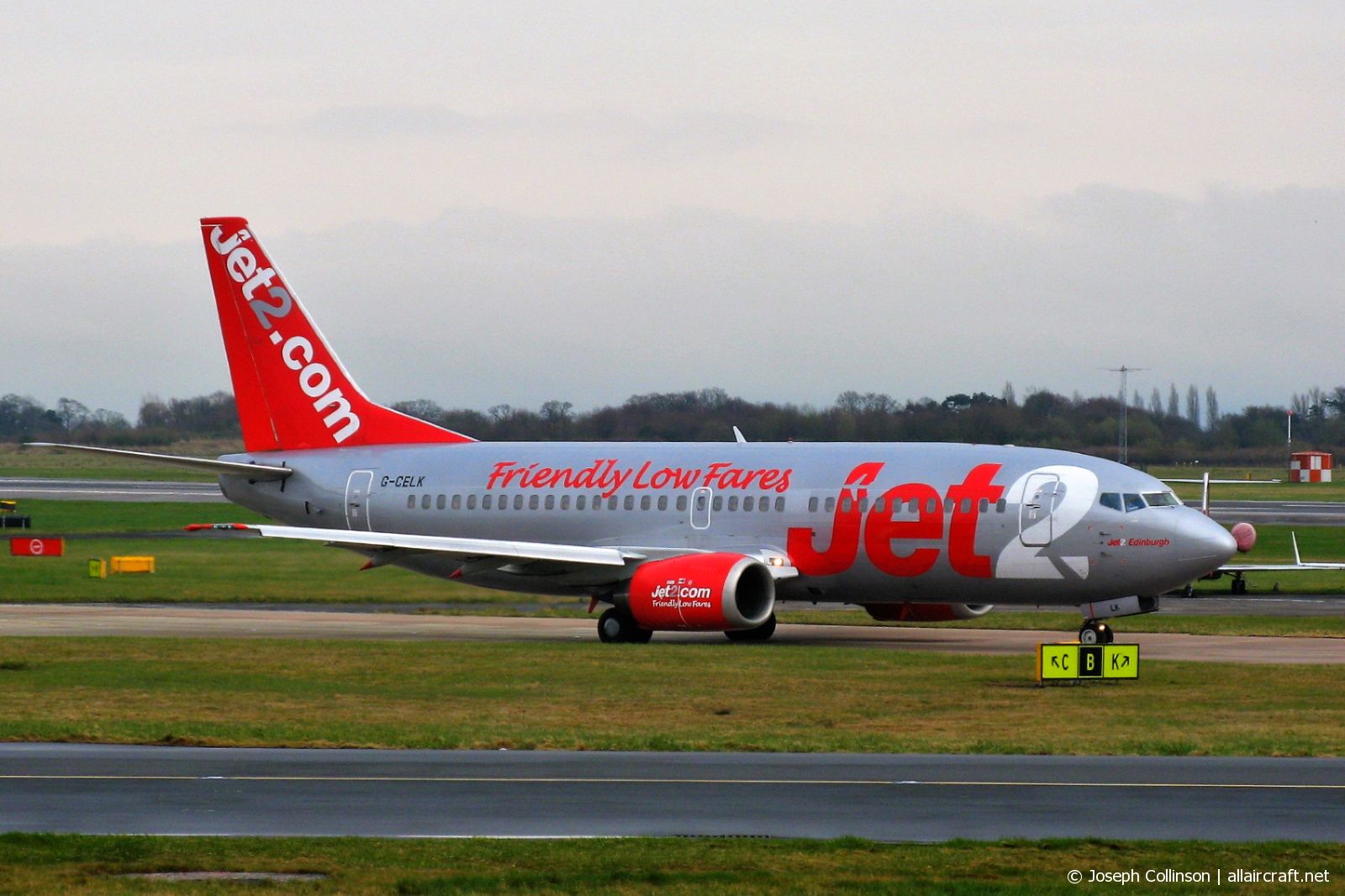 G-CELK · Boeing 737-330 · (MAN / EGCC)