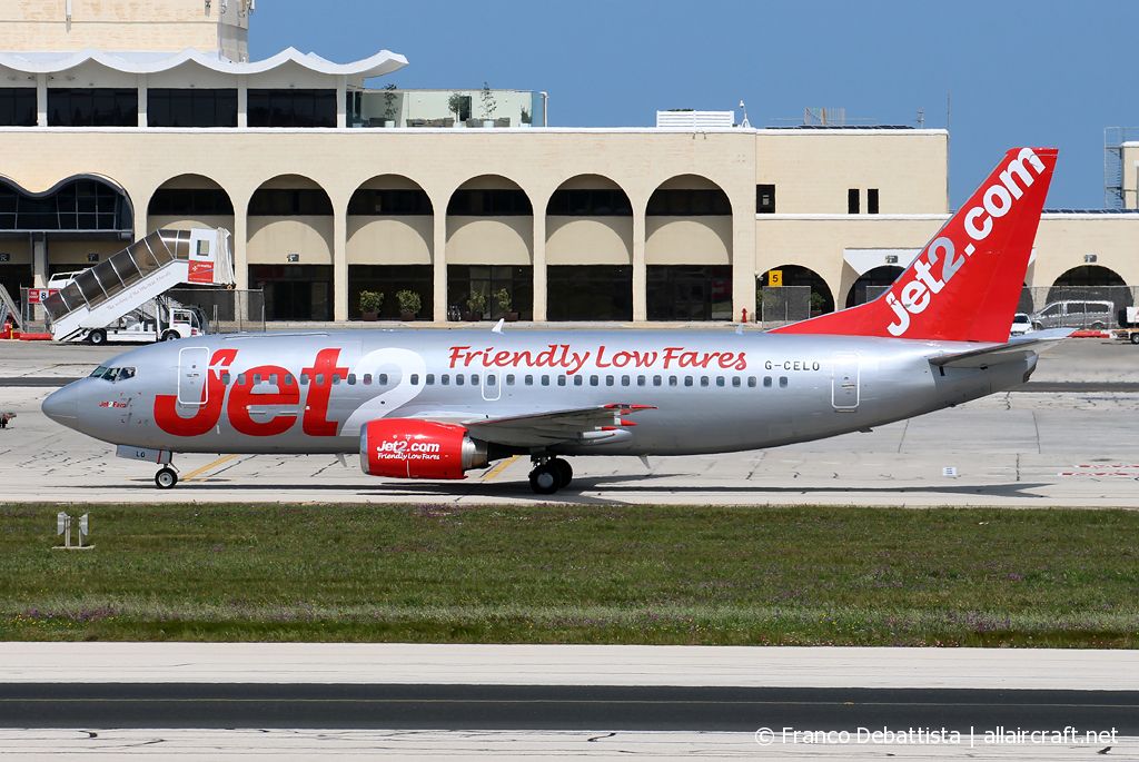 G-CELO (24028) 1988 Boeing 737-33A(QC)
