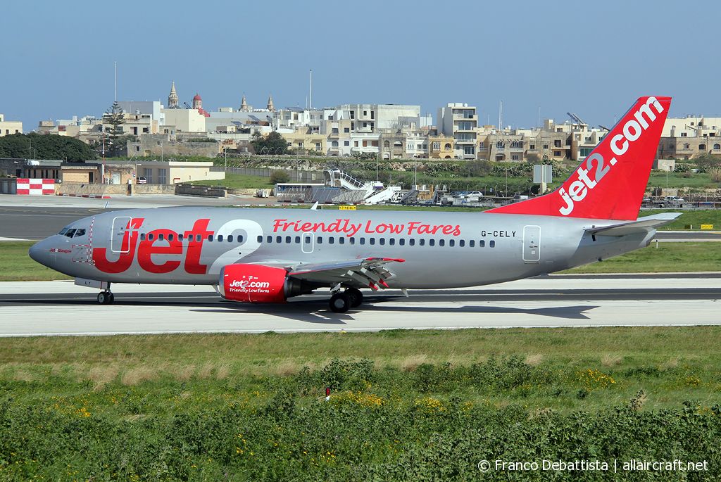 G-CELY (23662) 1986 Boeing 737-377 QC
