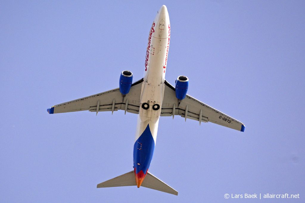 G-DRTD · Boeing 737-808(WL) · (MLA / LMML)
