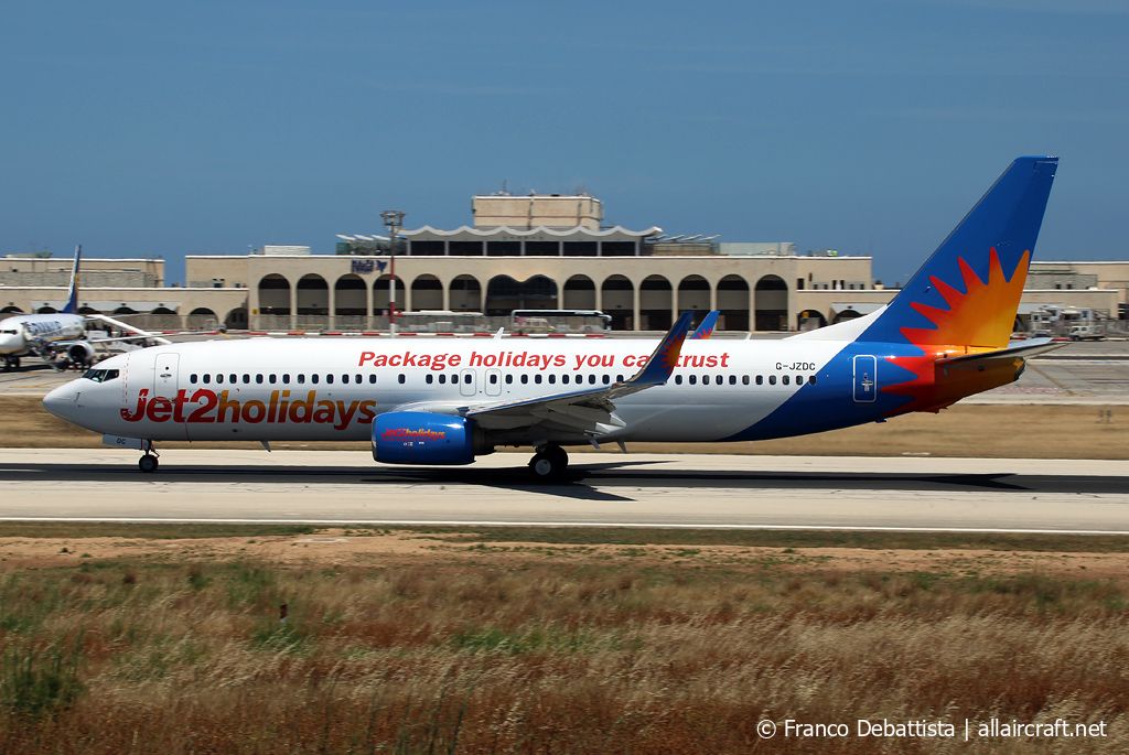 G-JZDC (40881) 2013 Boeing 737-82R(WL)