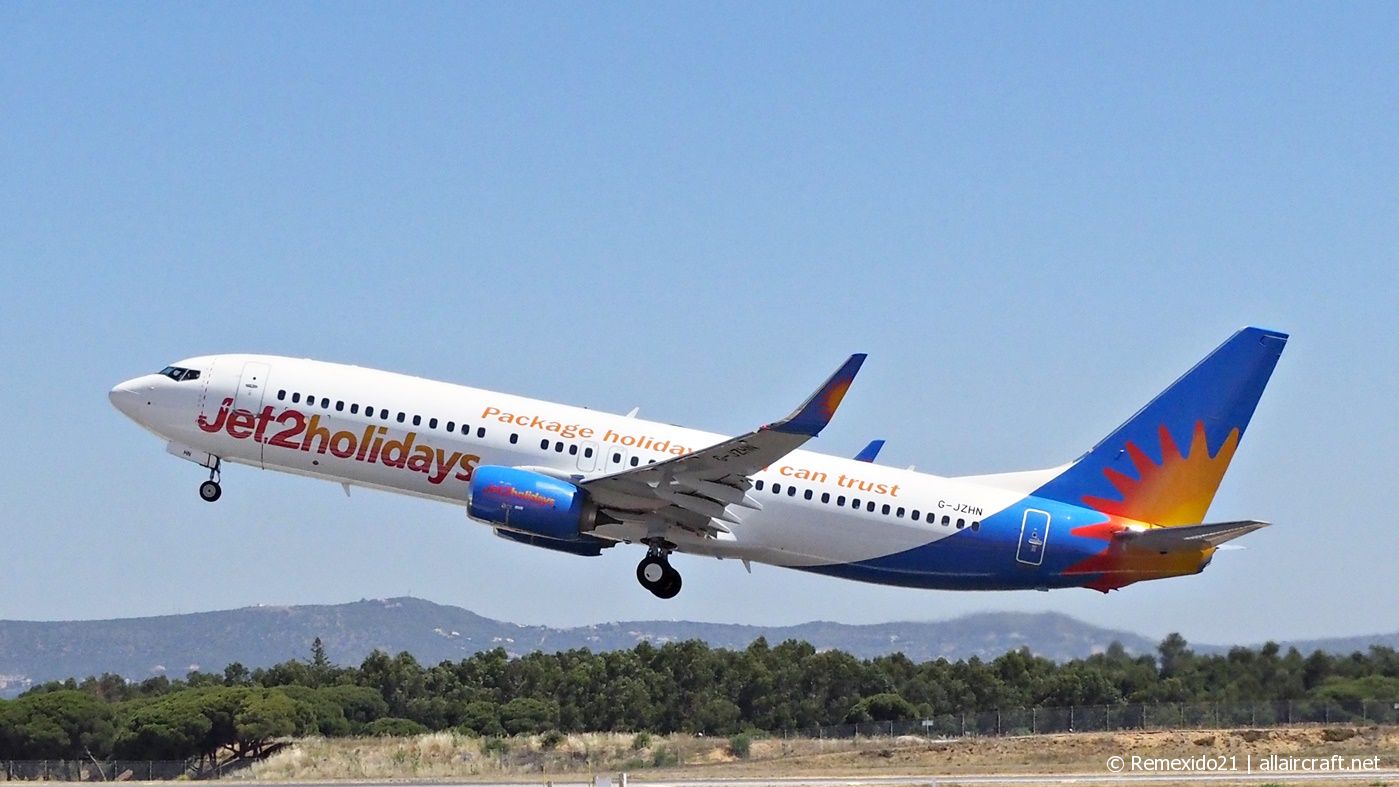 G-JZHN · Boeing 737-8MG(WL) · (FAO / LPFR)