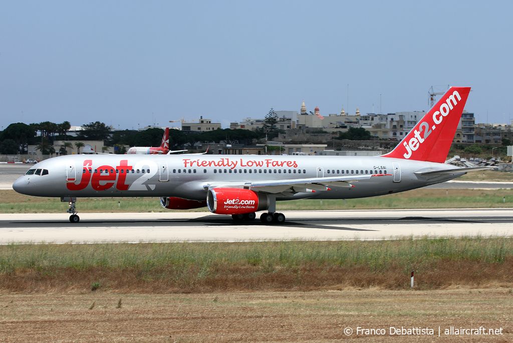 G-LSAI · Boeing 757-21B · (MLA / LMML)