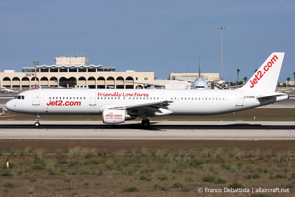G-POWN · Airbus A321-211 · (MLA / LMML)