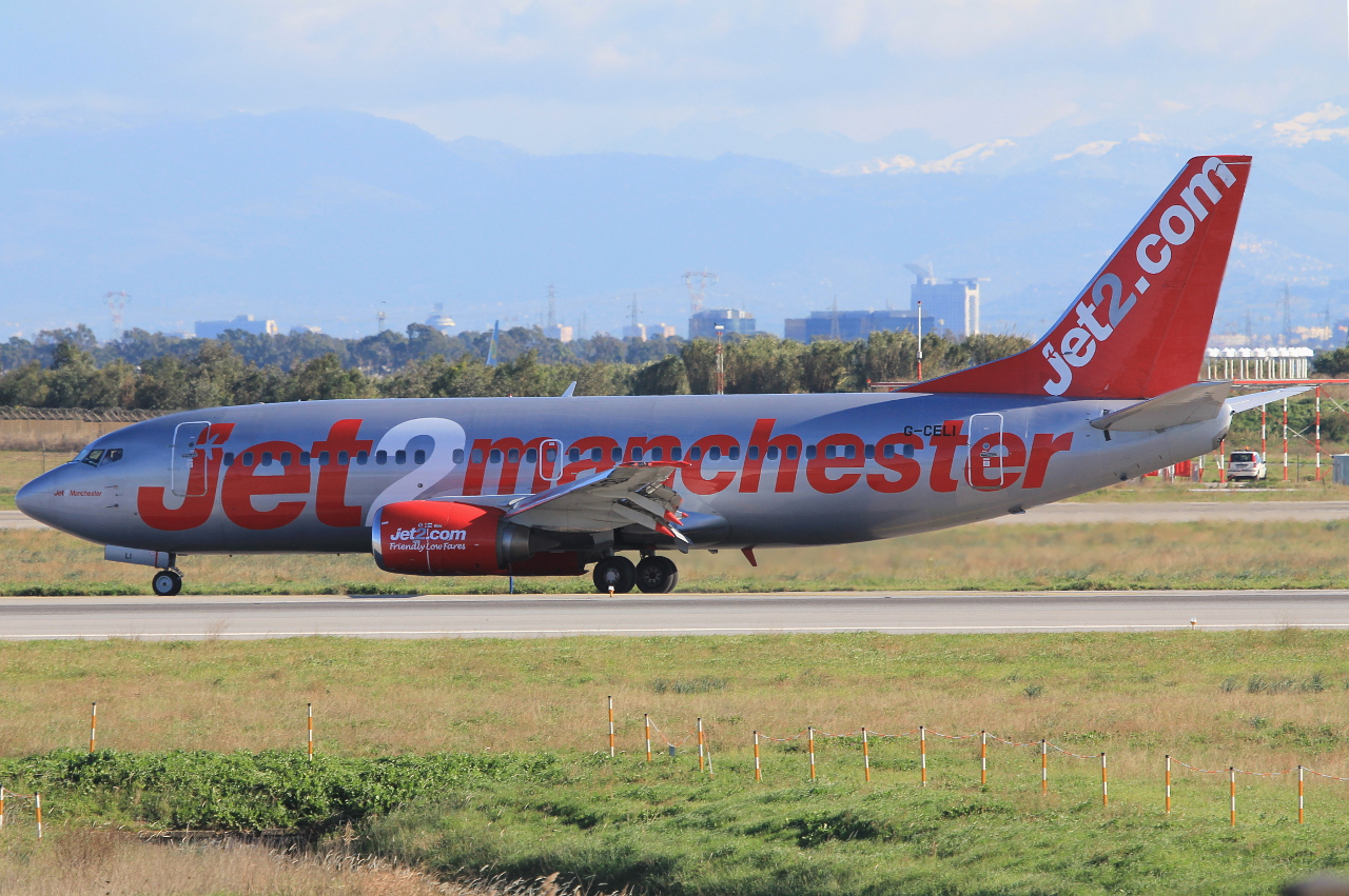 G-CELI · Boeing 737-330 · (FCO / LIRF)