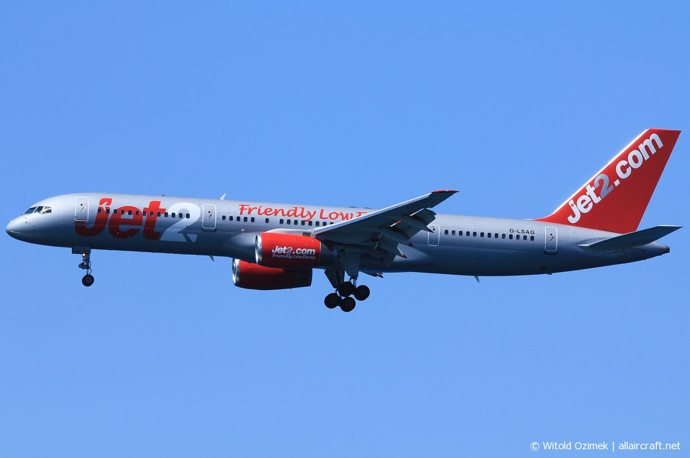 G-LSAG · Boeing 757-21B · (HER / LGIR)