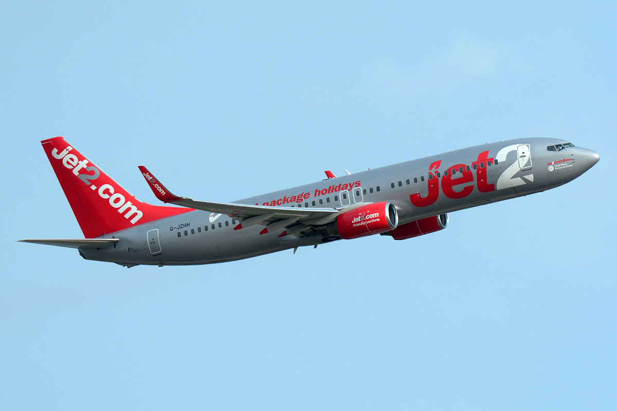 G-JZHH (28536) 2000 Boeing 737-85P WL