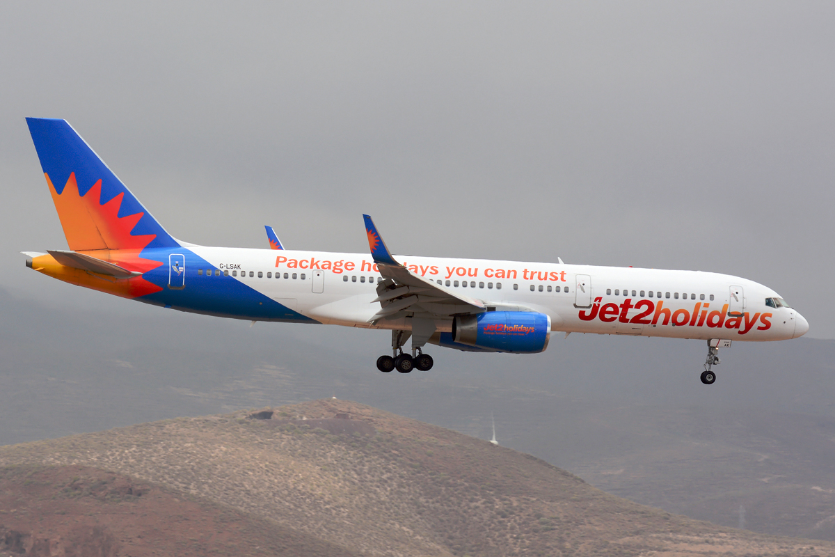 G-LSAK (27973) 1996 Boeing 757-23N(WL)