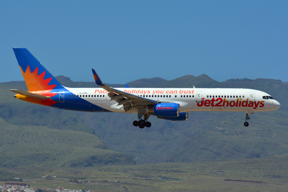 G-LSAC · Boeing 757-23A · (LPA / GCLP)