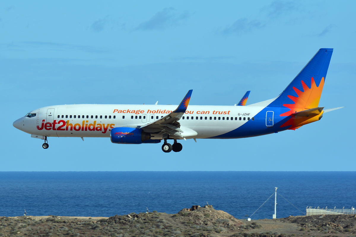 G-JZHF (28378) 1999 Boeing 737-8K2(WL)