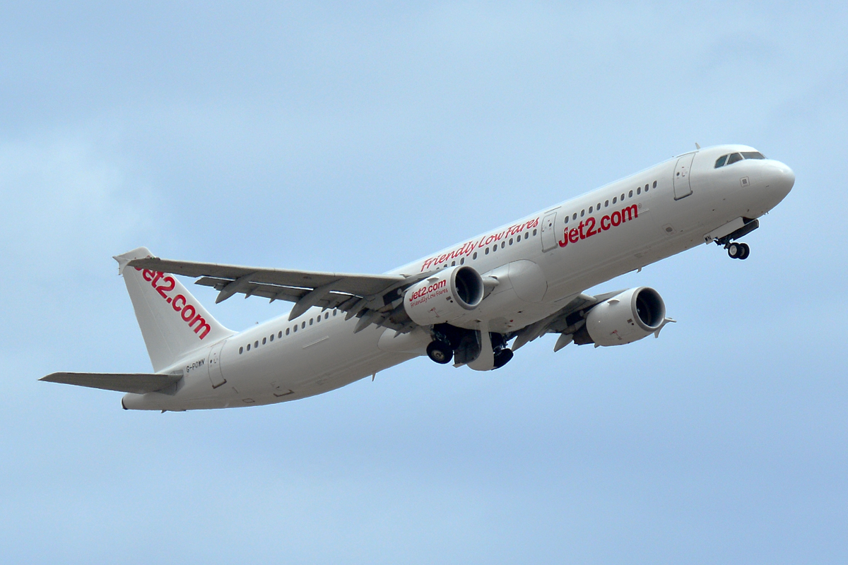 G-POWN · Airbus A321-211 · (LPA / GCLP)