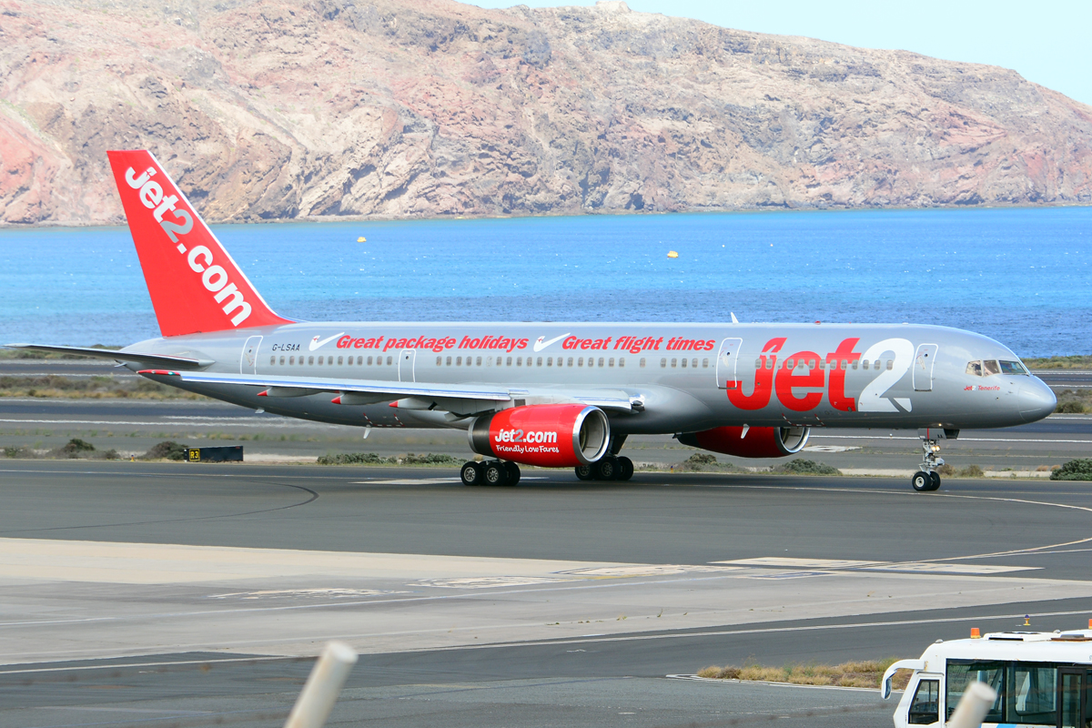 G-LSAA · Boeing 757-236 · (LPA / GCLP)