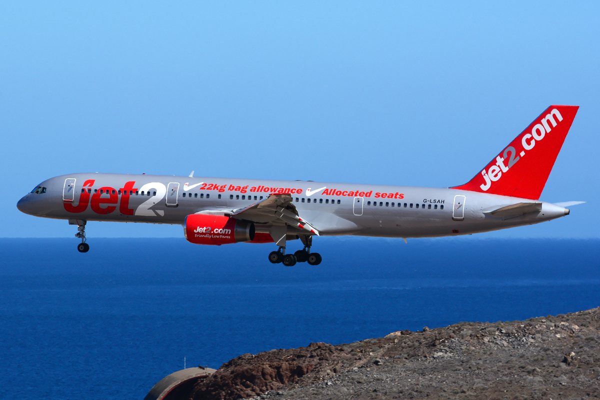 G-LSAH · Boeing 757-21B · (LPA / GCLP)