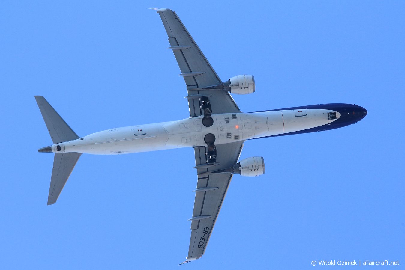 ER-ECB · Embraer 190-100LR · (HER / LGIR)