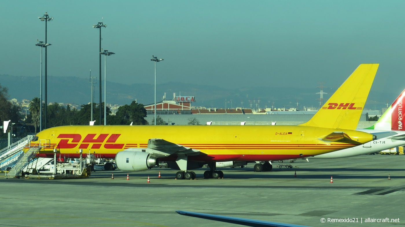 D-ALEA · Boeing 757-236(SF) · (LIS / LPPT)