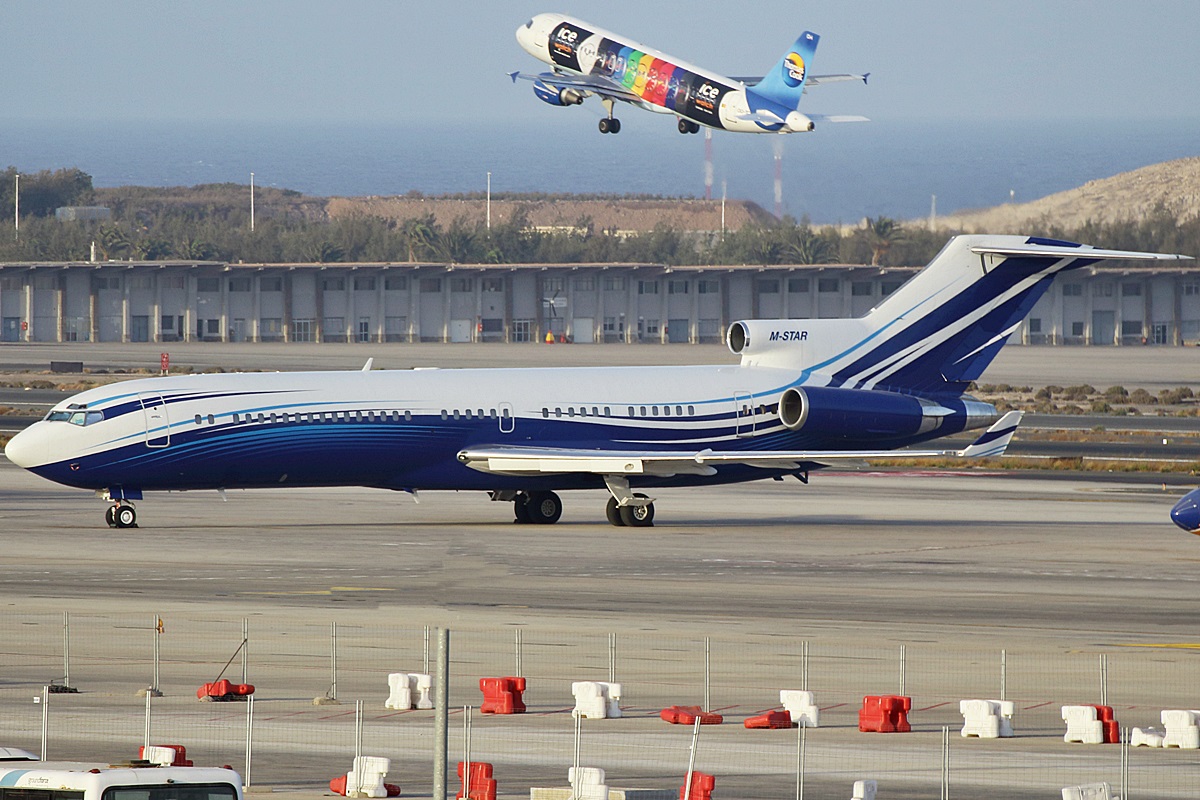 M-STAR · Boeing 727-2X8(A)(RE)(WL) · (LPA / GCLP)