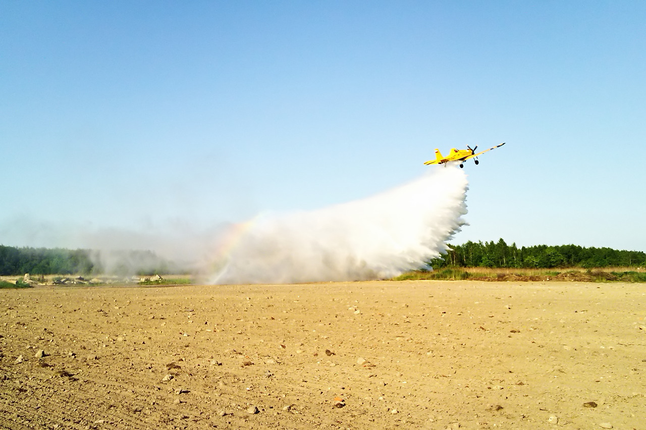 SP-ZWG · PZL-Mielec M-18B Dromader · --
