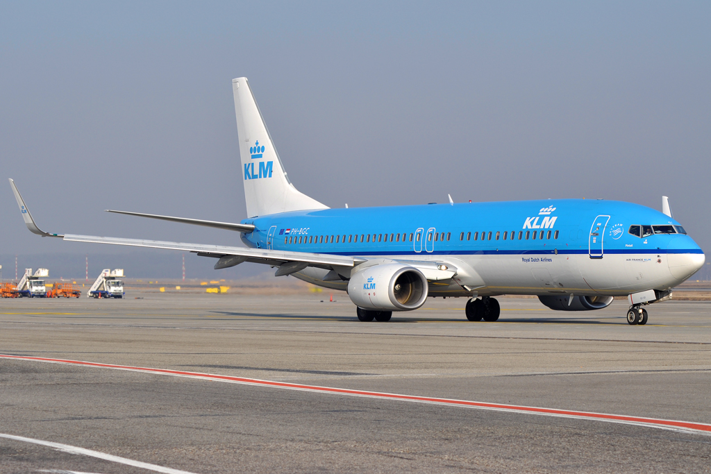 PH-BGC (30361) 2008 Boeing 737-8K2(WL)