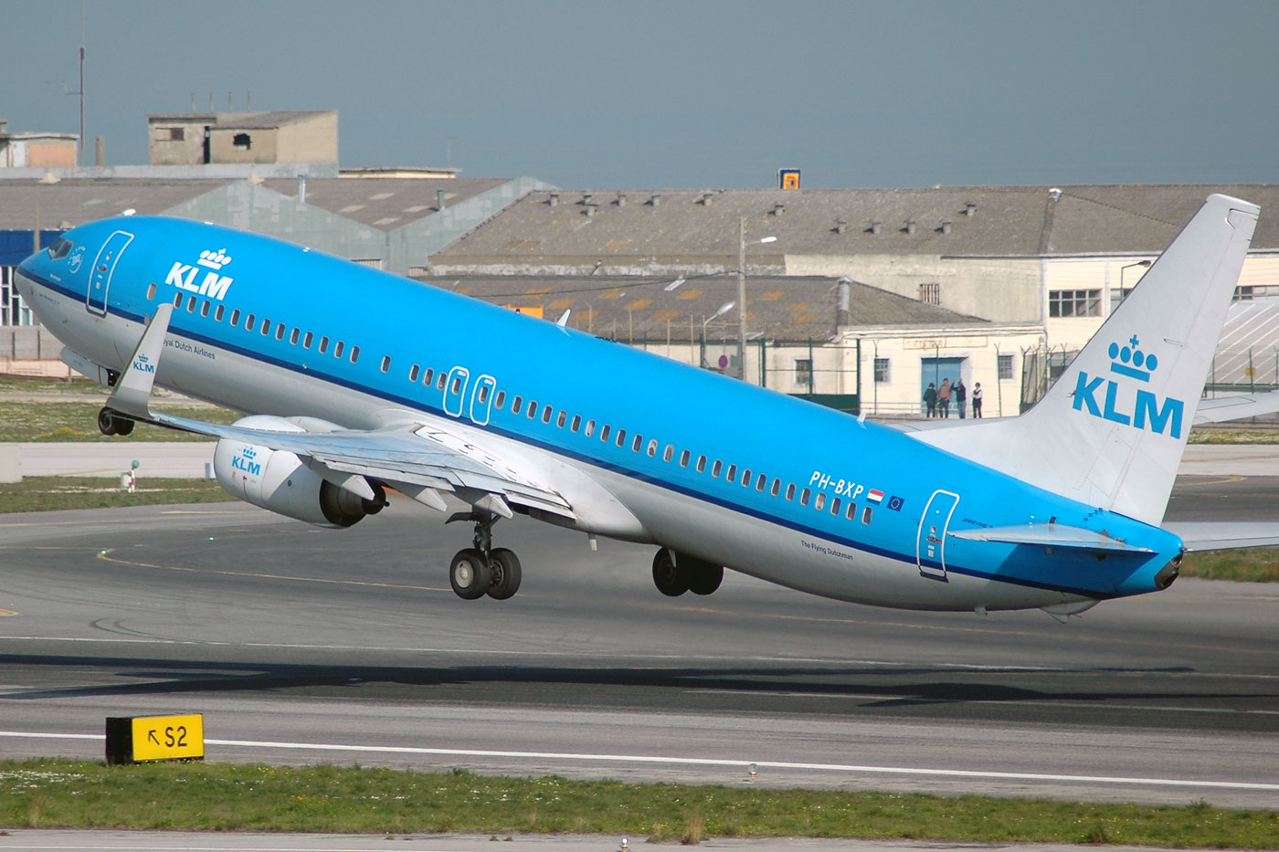 PH-BXP (29600) 2001 Boeing 737-9K2(WL)