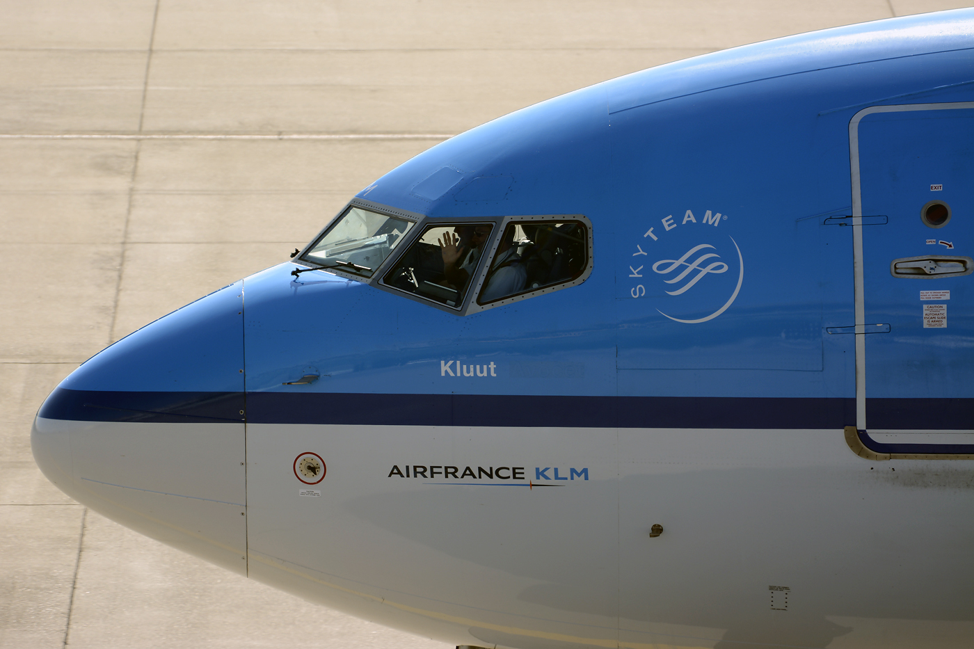 PH-BXM · Boeing 737-8K2(WL) · (ZRH / LSZH)