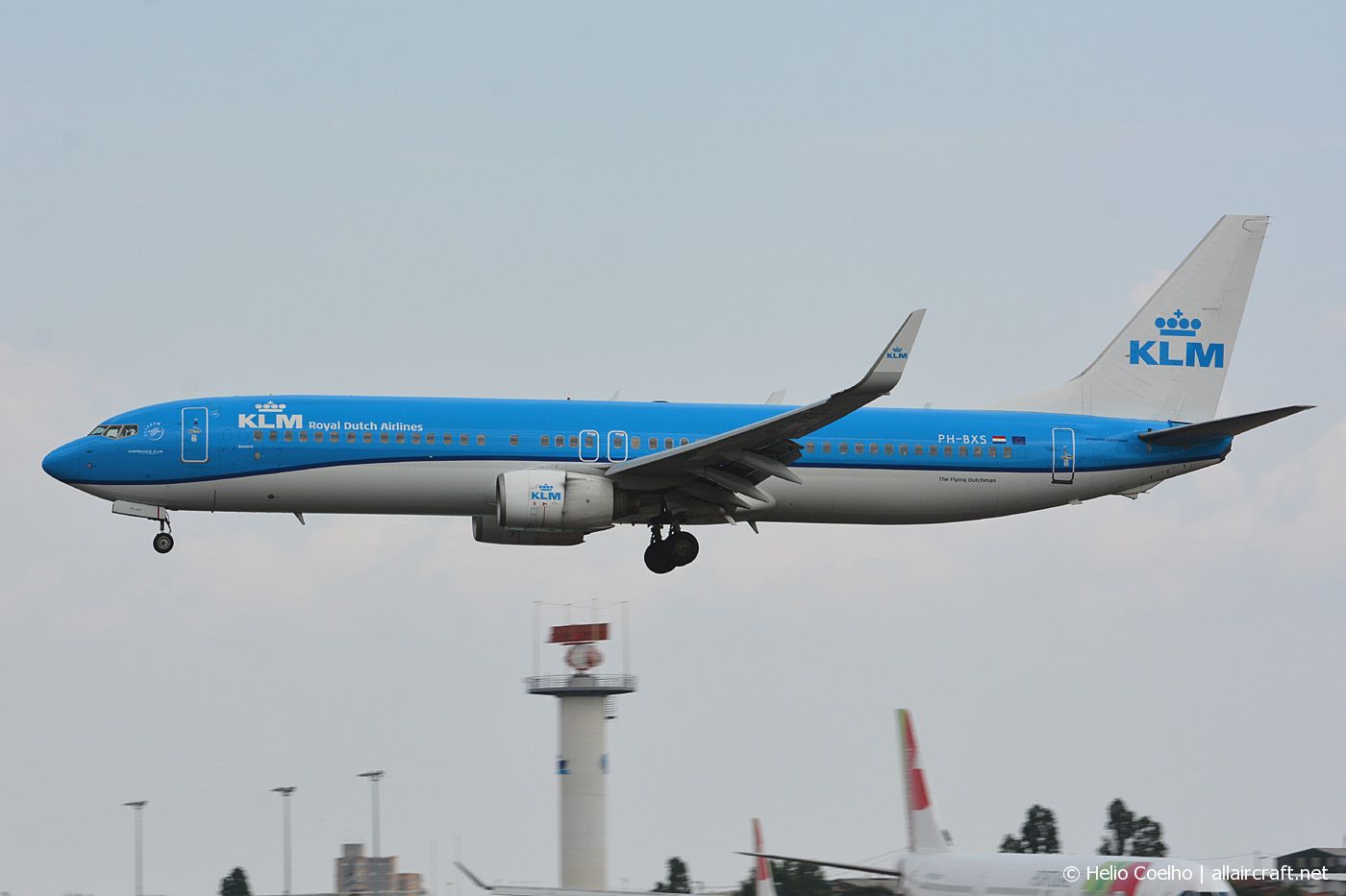 PH-BXS · Boeing 737-9K2(WL) · (LIS / LPPT)
