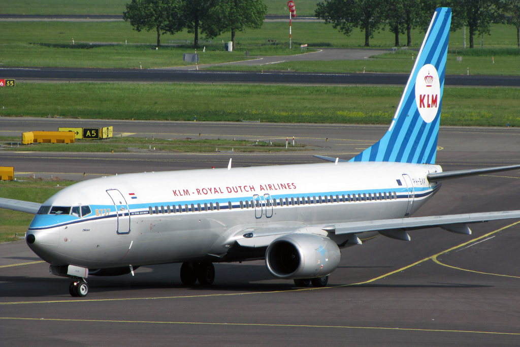 PH-BXA (29131) 1999 Boeing 737-8K2(WL)
