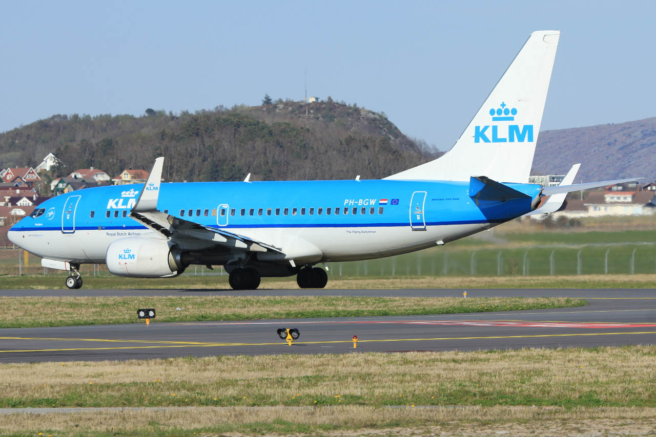 PH-BGW · Boeing 737-7K2(WL) · (SVG / ENZV)